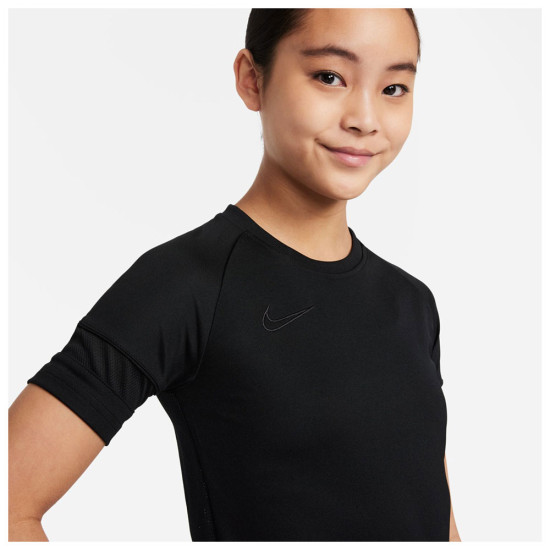 Nike Παιδική κοντομάνικη μπλούζα Dri-FIT Academy Nike Παιδική κοντομάνικη μπλούζα Dri-FIT Academy